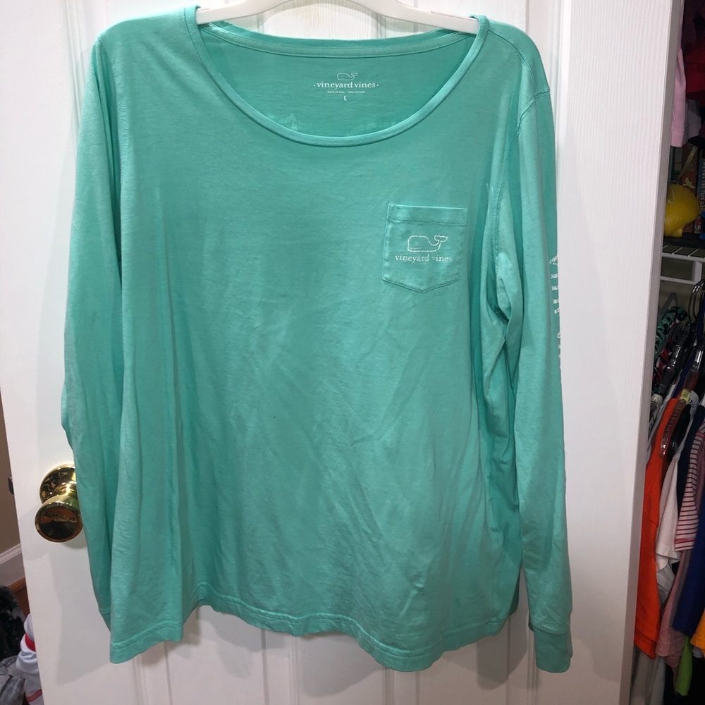 Vineyard Vines Long-Sleeved t-shirt